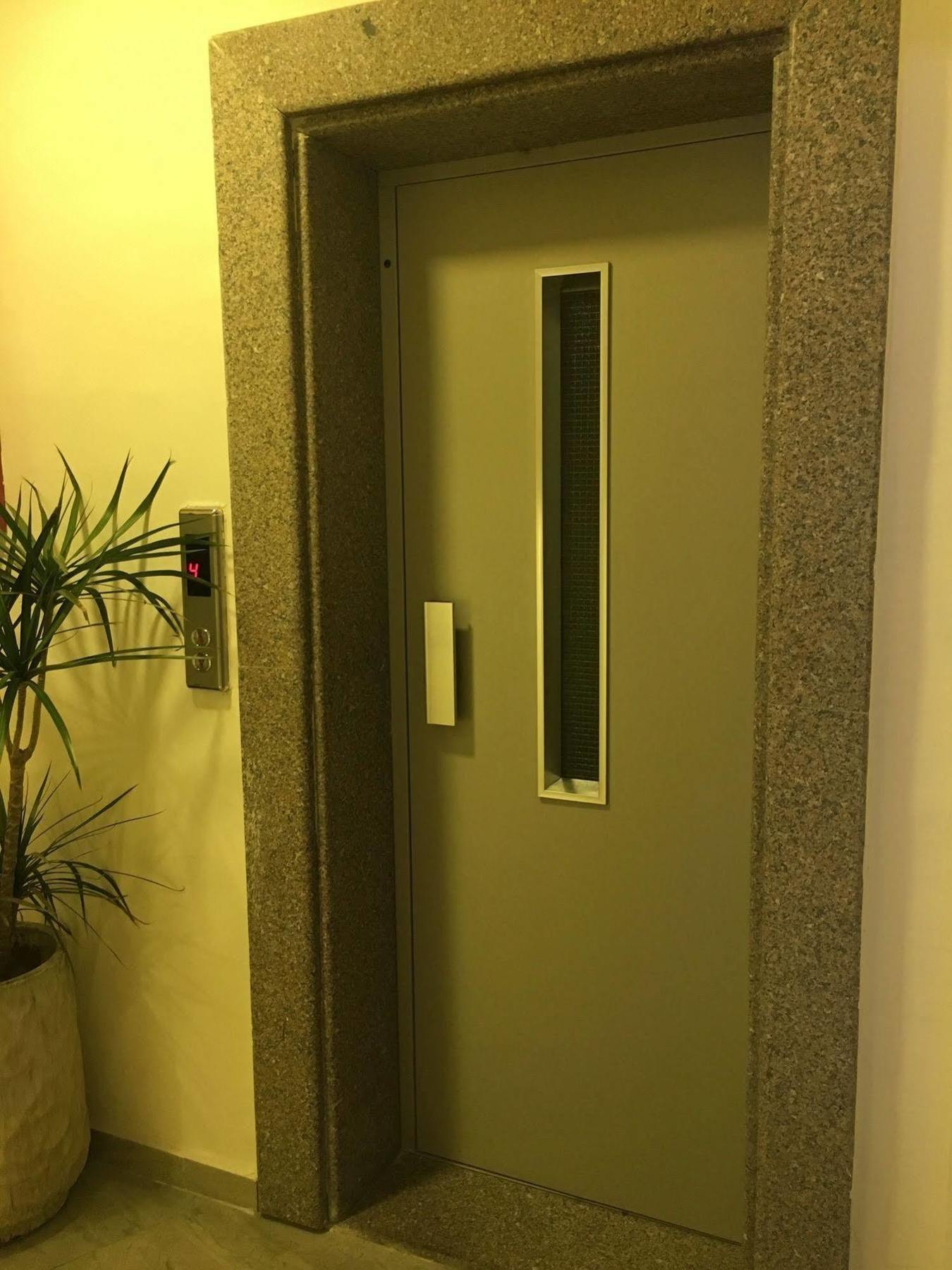 Rafi Hotel Amman Luaran gambar